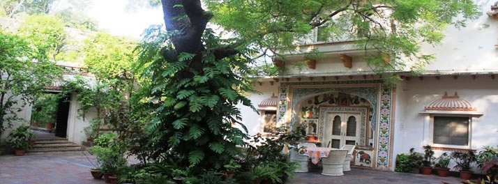 1745/Palkiya Haveli - Kota 03.jpg